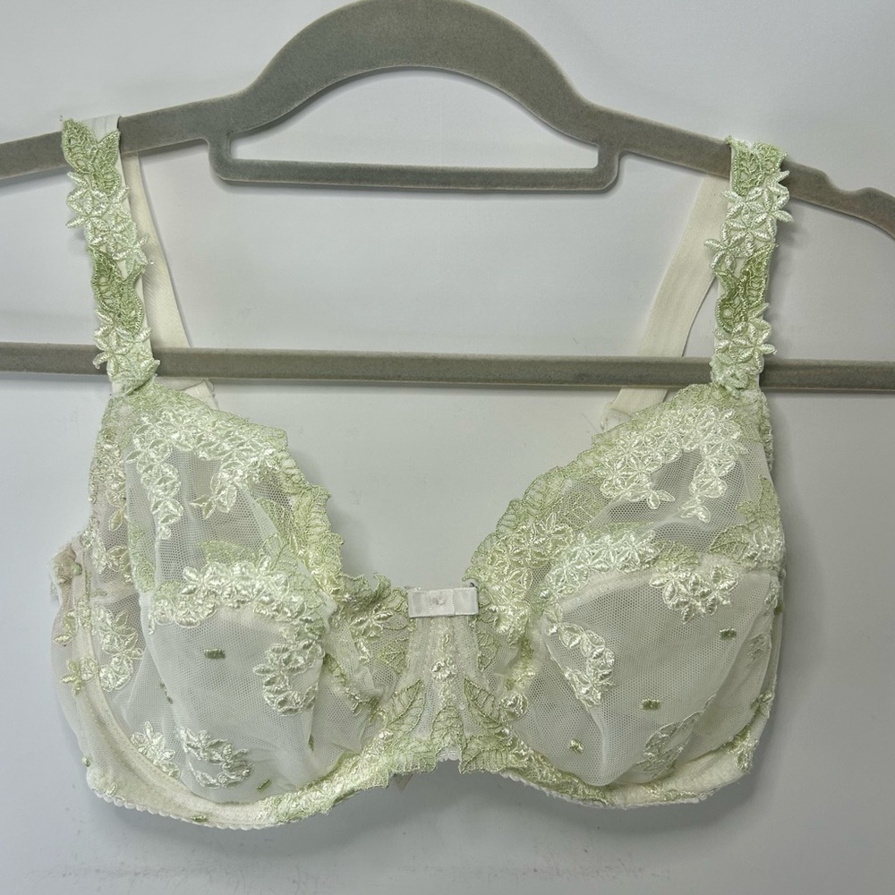 Prima Donna Lace & Embroidered Floral White & Green Adj Strap Bra 34E